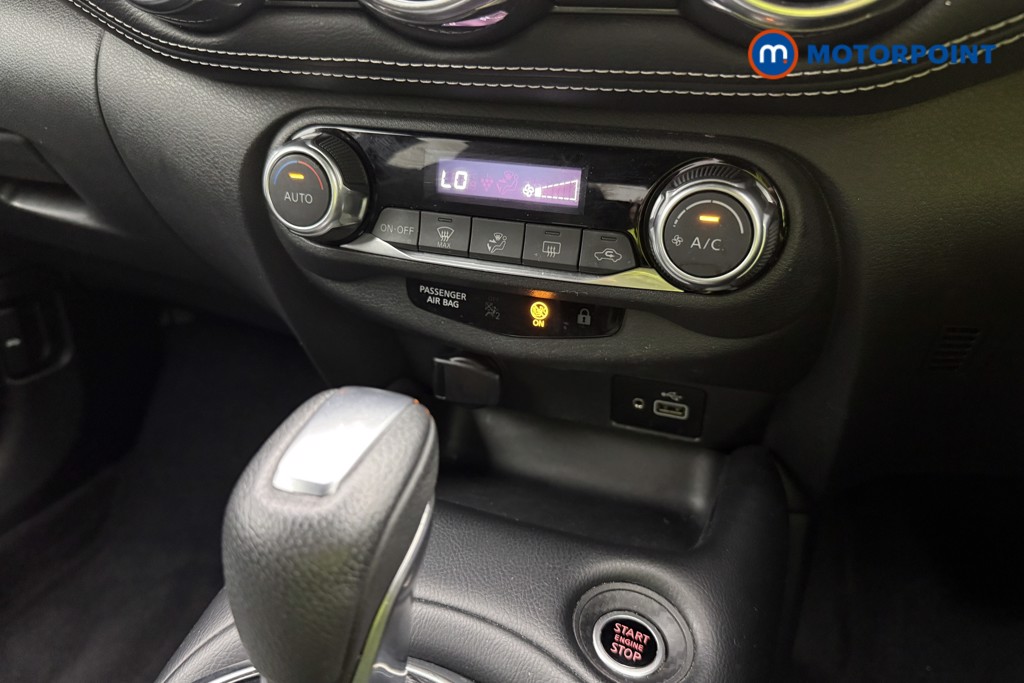 Nissan Juke N-Connecta Automatic Petrol SUV - Stock Number (1655528) - 27th supplementary image
