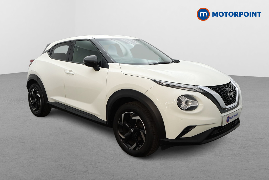Nissan Juke N-Connecta Automatic Petrol SUV - Stock Number (1655528) - Drivers side front corner