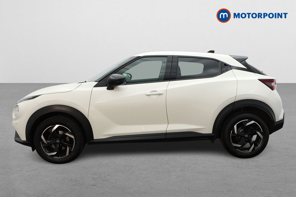 Nissan Juke N-Connecta Automatic Petrol SUV - Stock Number (1655528) - Passenger side