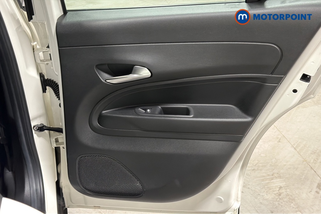 Fiat 600 RED Automatic Electric SUV - Stock Number (1655611) - 993rd supplementary image