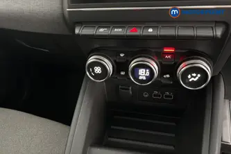 Renault Clio Evolution Manual Petrol Hatchback - Stock Number (1655911) - 12th supplementary image