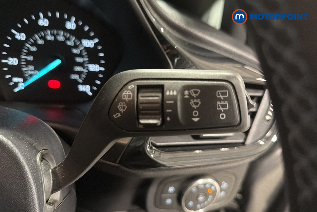 Ford Fiesta Active Manual Petrol Hatchback - Stock Number (1656467) - 6th supplementary image