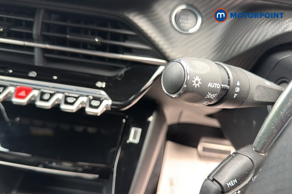 Peugeot 2008 GT Automatic Petrol SUV - Stock Number (1657048) - 5th supplementary image