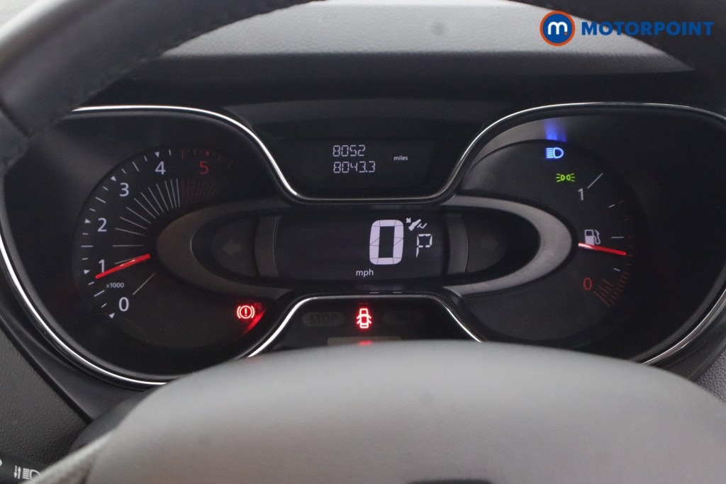 Renault Captur Signature Automatic Diesel SUV - Stock Number (1657097) - 10th supplementary image