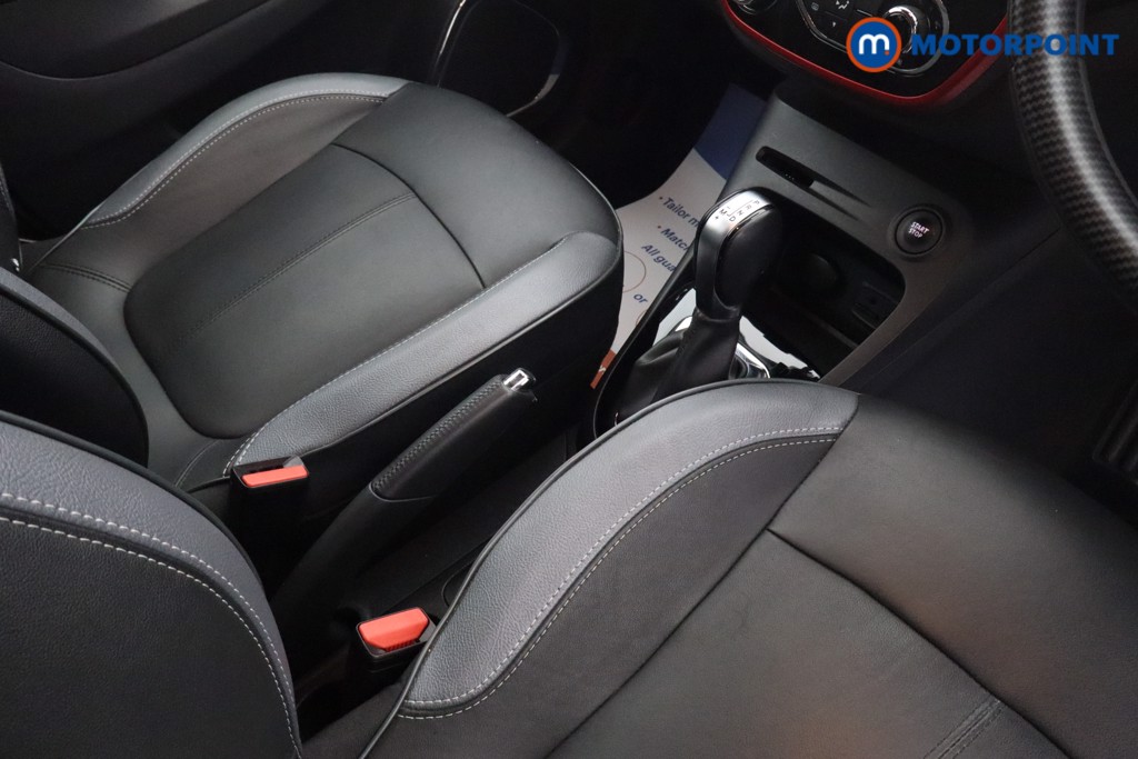 Renault Captur Signature Automatic Diesel SUV - Stock Number (1657097) - 19th supplementary image