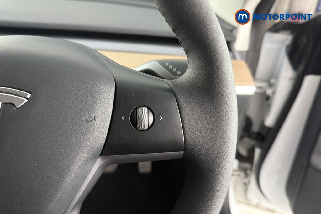Tesla Model 3 Long Range Automatic Electric Saloon - Stock Number (1657655) - 3rd supplementary image