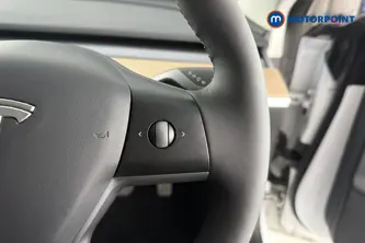 Tesla Model 3 Long Range Automatic Electric Saloon - Stock Number (1657655) - 3rd supplementary image
