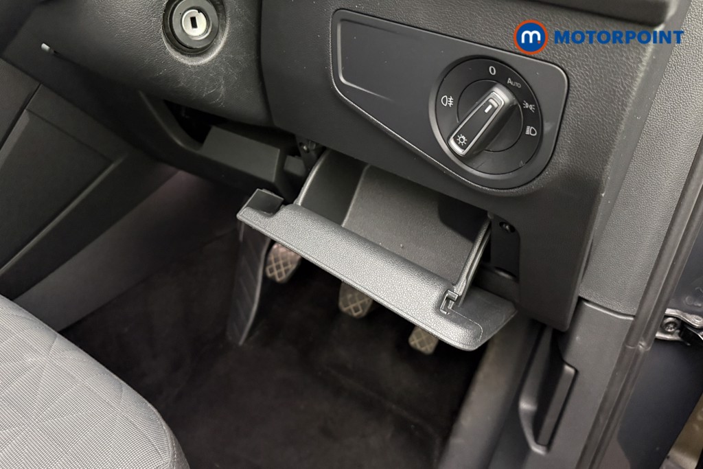 Volkswagen Tiguan Life Manual Petrol SUV - Stock Number (1657814) - 18th supplementary image