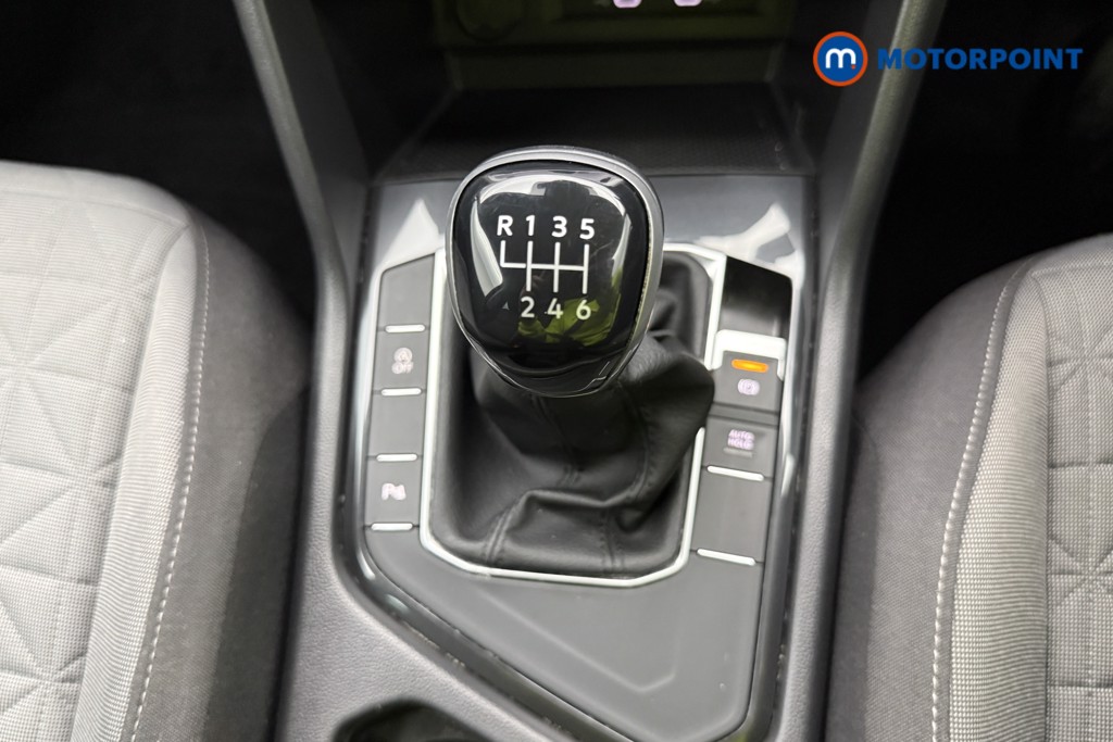 Volkswagen Tiguan Life Manual Petrol SUV - Stock Number (1657814) - 26th supplementary image