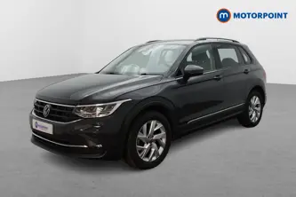 Volkswagen Tiguan Life Manual Petrol SUV - Stock Number (1657814) - Passenger side front corner