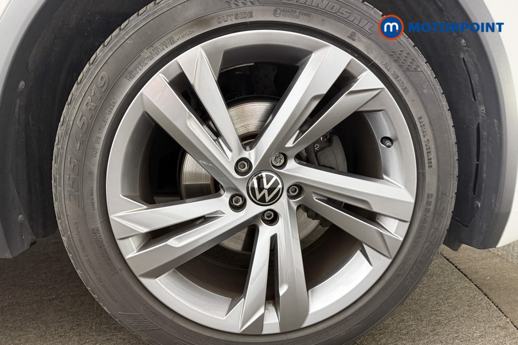 Volkswagen Tiguan R-Line Edition Automatic Petrol SUV - Stock Number (1657819) - 11th supplementary image