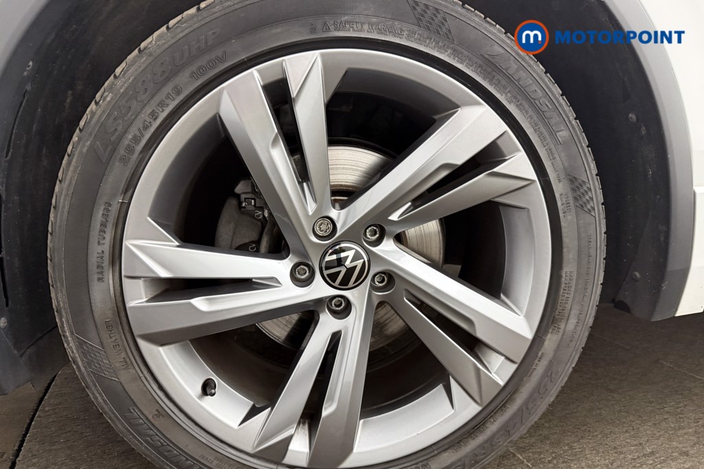 Volkswagen Tiguan R-Line Edition Automatic Petrol SUV - Stock Number (1657819) - 12th supplementary image