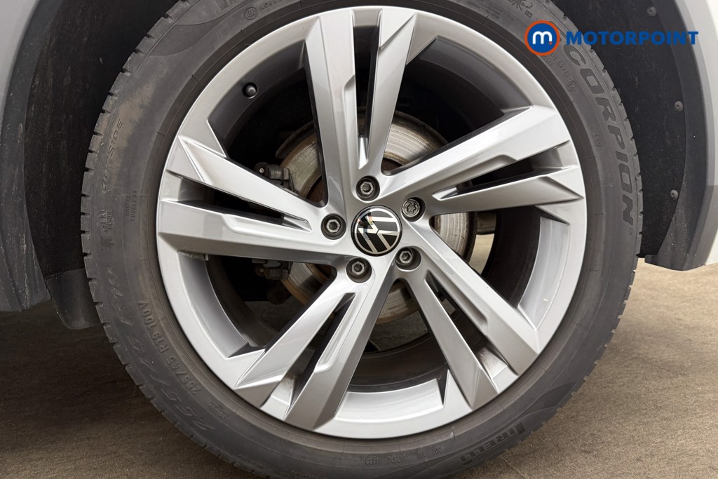 Volkswagen Tiguan R-Line Edition Automatic Petrol SUV - Stock Number (1657819) - 13th supplementary image