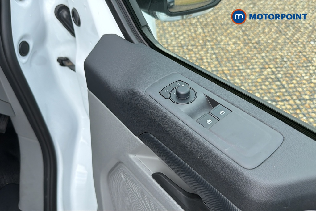 Ford Transit Custom Trend Automatic Electric Panel Van - Stock Number (1658238) - 19th supplementary image