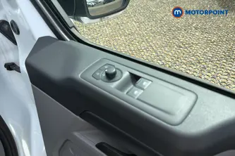 Ford Transit Custom Trend Automatic Electric Panel Van - Stock Number (1658240) - 19th supplementary image