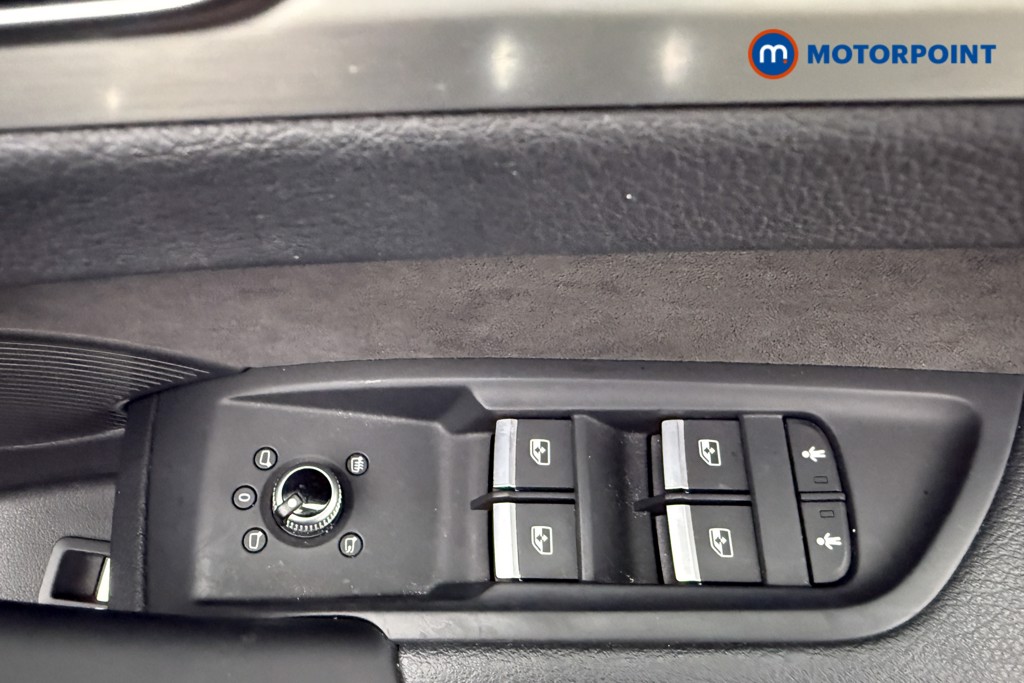 Audi Q5 S Line Automatic Petrol SUV - Stock Number (1658316) - 19th supplementary image