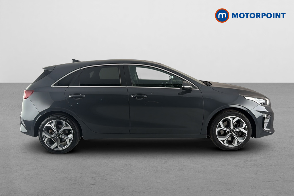 KIA Ceed 3 Manual Petrol Hatchback - Stock Number (1658334) - Passenger side