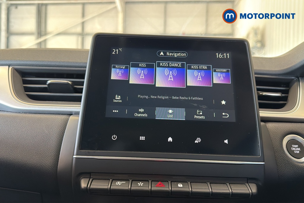 Renault Captur Techno Manual Petrol SUV - Stock Number (1658736) - 8th supplementary image