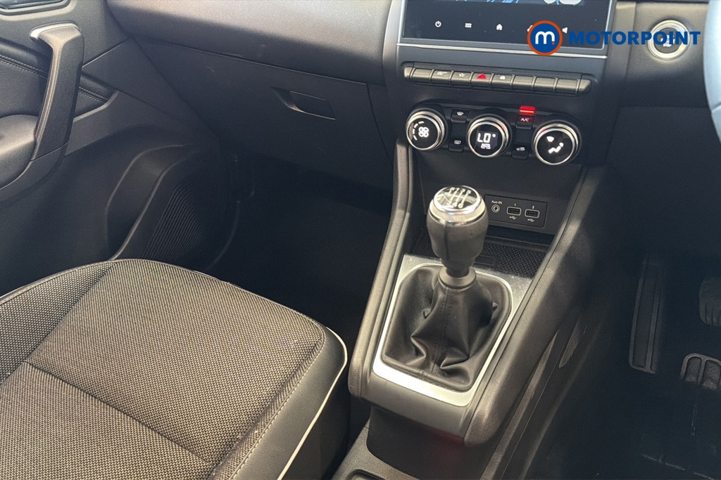 Renault Captur Techno Manual Petrol SUV - Stock Number (1658736) - 15th supplementary image