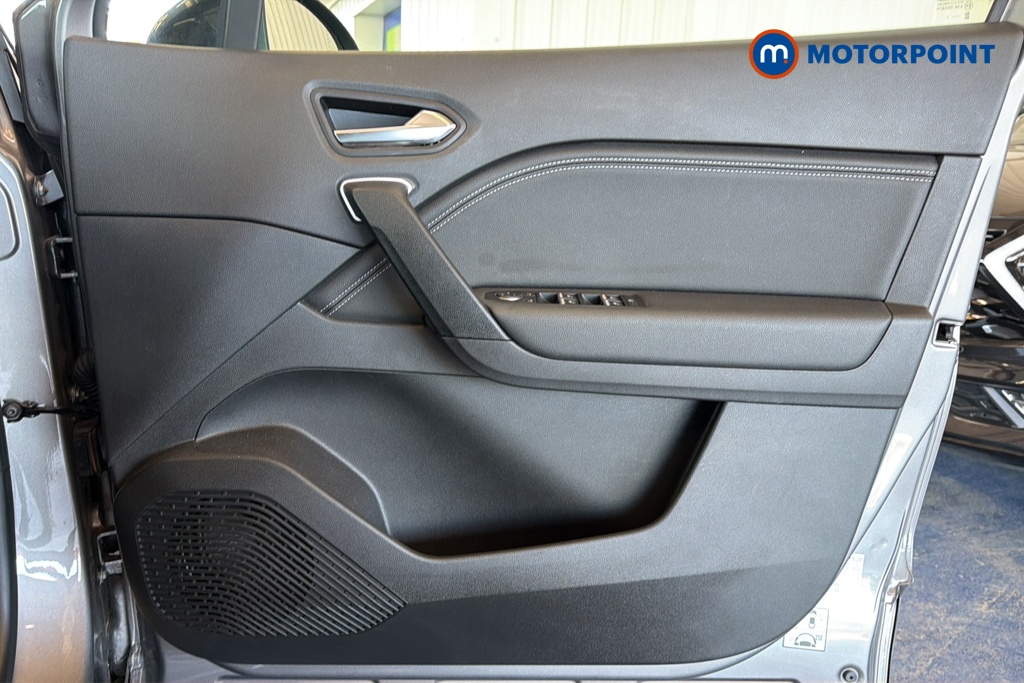 Renault Captur Techno Manual Petrol SUV - Stock Number (1658736) - 18th supplementary image