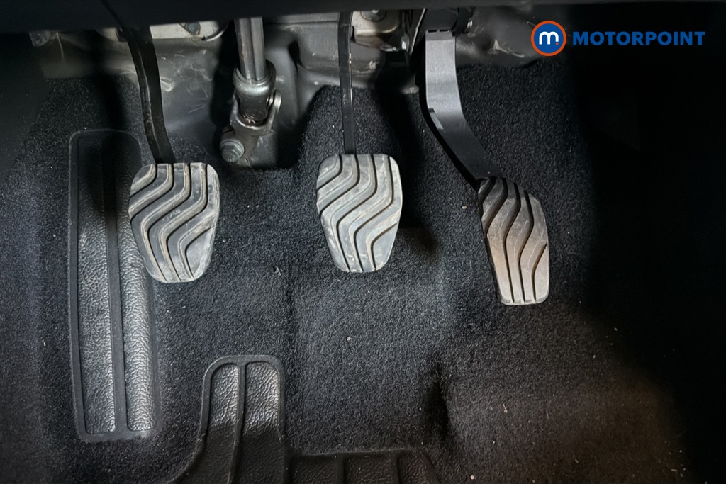 Renault Captur Techno Manual Petrol SUV - Stock Number (1658736) - 24th supplementary image
