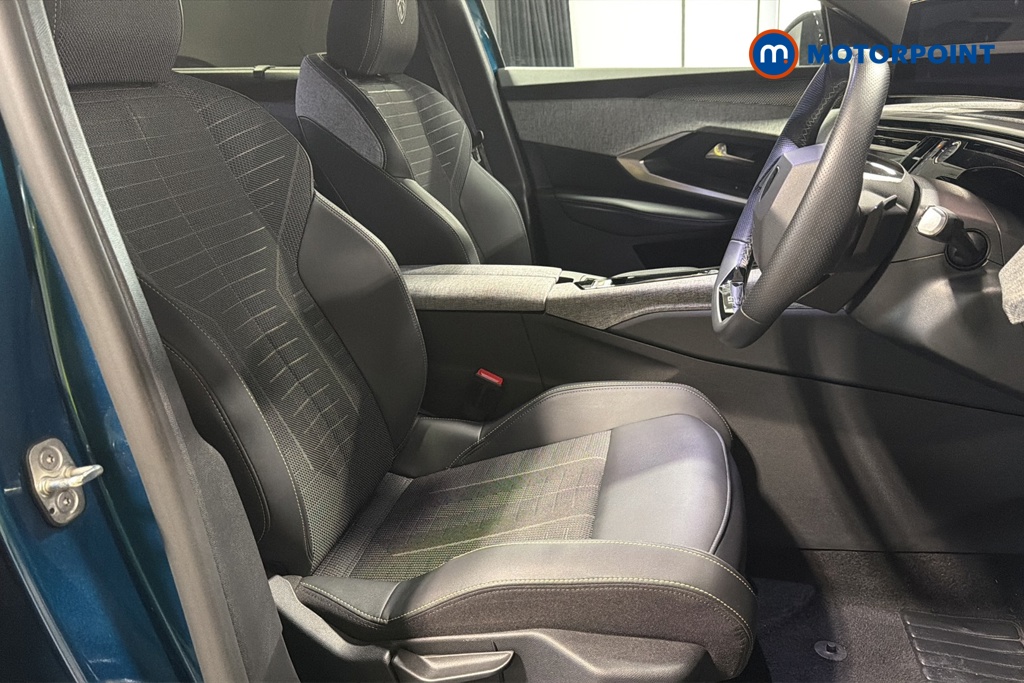 Peugeot 5008 GT Automatic Electric SUV - Stock Number (1658803) - 22nd supplementary image