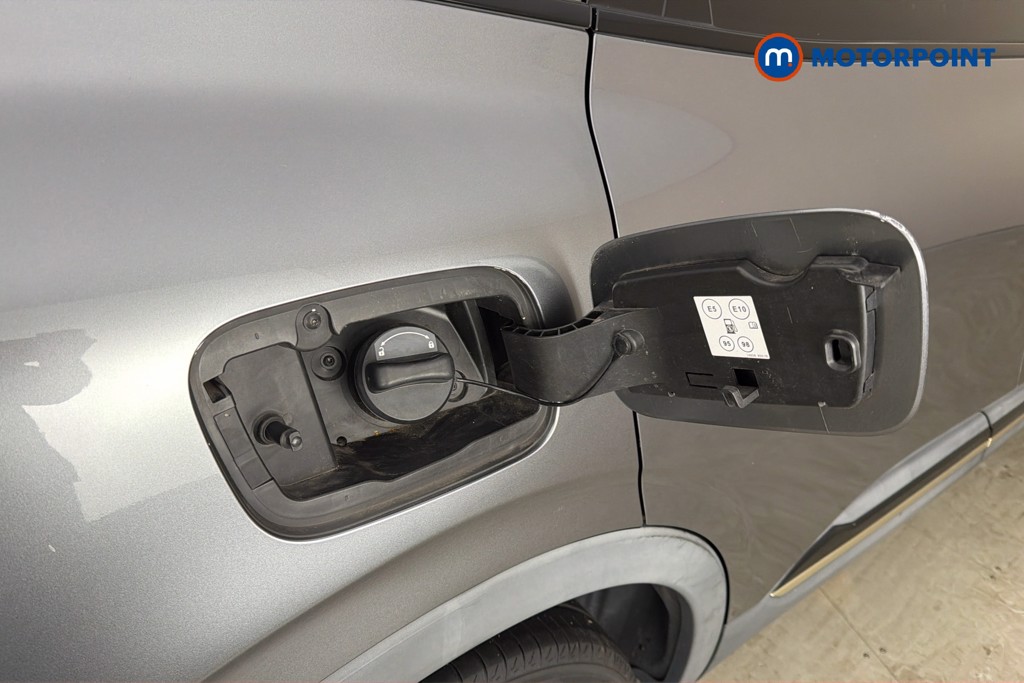 Renault Arkana Engineered Automatic Petrol-Electric Hybrid SUV - Stock Number (1659982) - 41st supplementary image