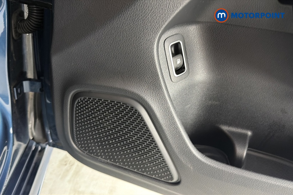 Mercedes-Benz A Class Amg Line Automatic Petrol Plug-In Hybrid Hatchback - Stock Number (1660084) - 21st supplementary image