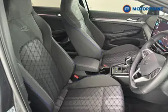 Volkswagen Golf Black Edition Manual Petrol Hatchback - Stock Number (1660099) - 22nd supplementary image