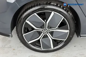 Volkswagen Golf Black Edition Manual Petrol Hatchback - Stock Number (1660099) - 46th supplementary image