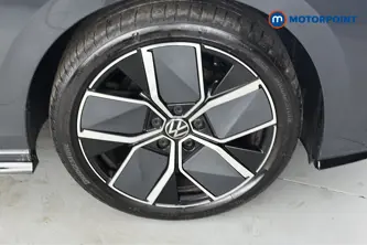Volkswagen Golf Black Edition Manual Petrol Hatchback - Stock Number (1660099) - 47th supplementary image