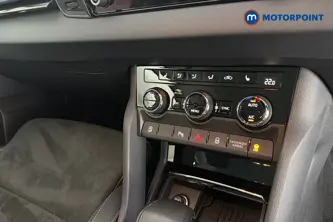 Skoda Karoq Se L Automatic Petrol SUV - Stock Number (1660482) - 12th supplementary image