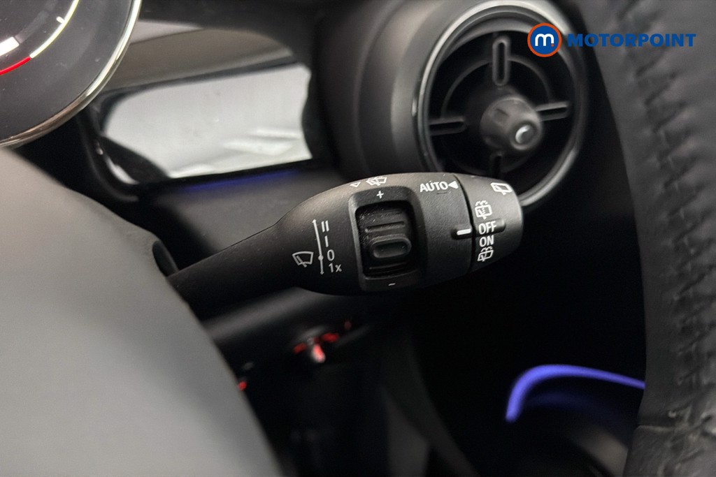 Mini Hatchback Cooper Classic Automatic Petrol Hatchback - Stock Number (1660688) - 7th supplementary image