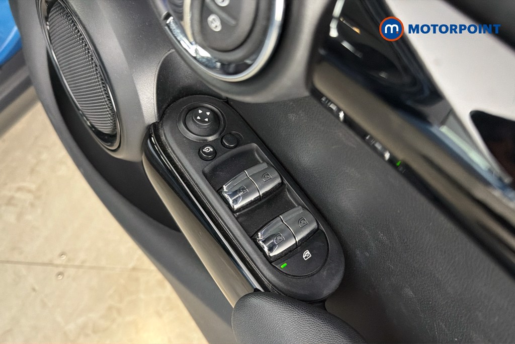 Mini Hatchback Cooper Classic Automatic Petrol Hatchback - Stock Number (1660688) - 20th supplementary image