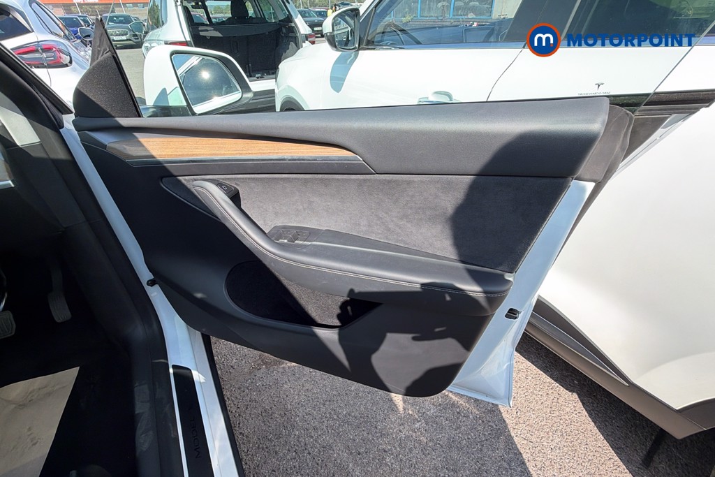 Tesla Model Y Long Range Automatic Electric SUV - Stock Number (1660721) - 37th supplementary image