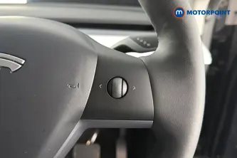 Tesla Model Y Long Range Automatic Electric SUV - Stock Number (1660941) - 3rd supplementary image