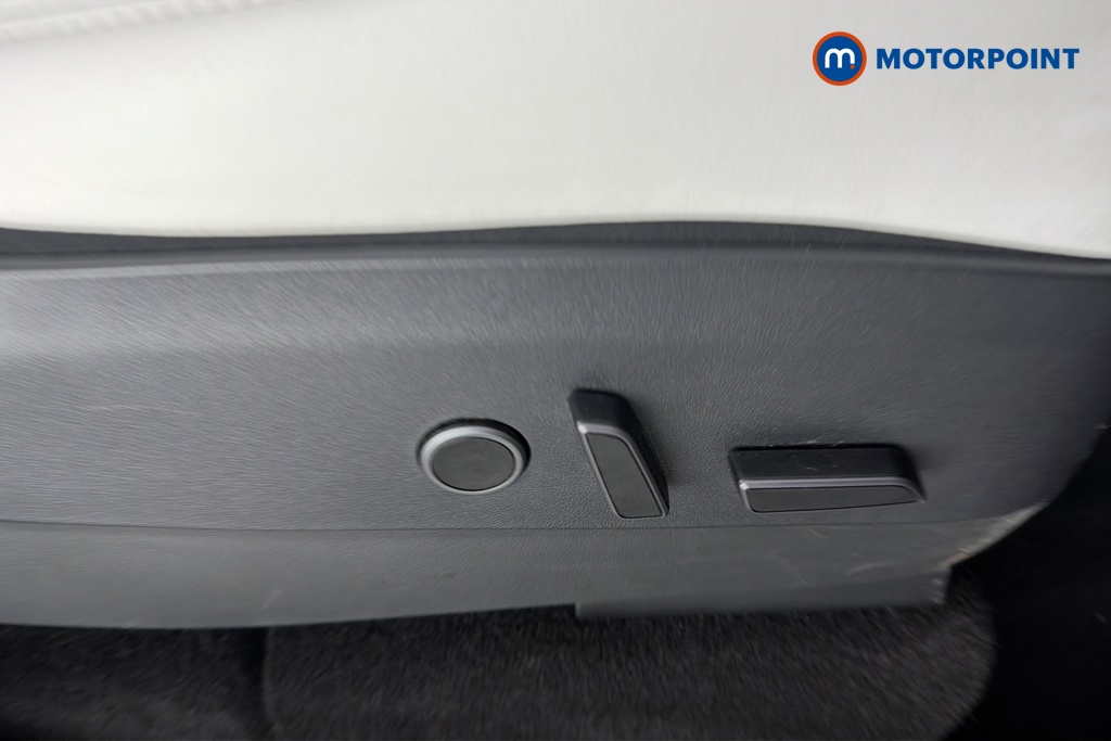 Tesla Model Y Long Range Automatic Electric SUV - Stock Number (1660941) - 23rd supplementary image