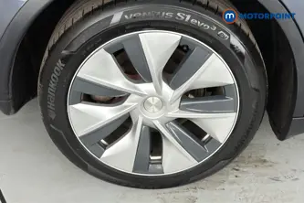 Tesla Model Y Long Range Automatic Electric SUV - Stock Number (1660941) - 46th supplementary image