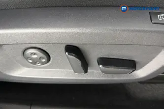 Nissan Qashqai Tekna-Plus Automatic Petrol SUV - Stock Number (1660981) - 23rd supplementary image