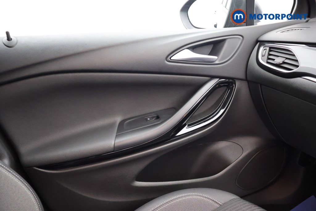 Vauxhall Astra Griffin Edition Manual Petrol Hatchback - Stock Number (1661059) - 11th supplementary image