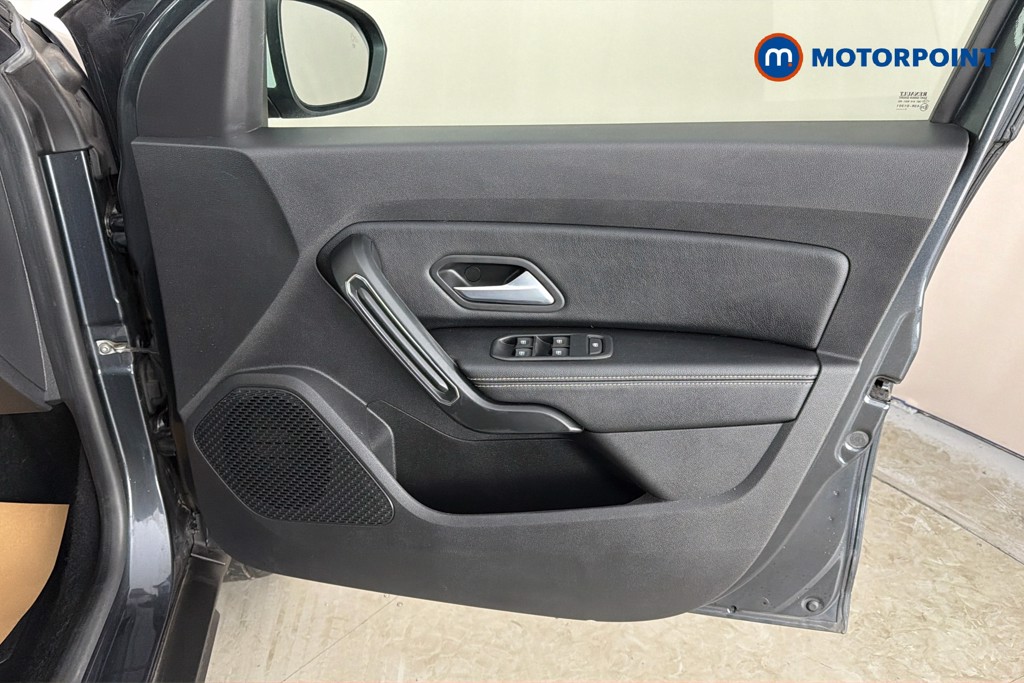 Dacia Duster Prestige Manual Diesel SUV - Stock Number (1661271) - 19th supplementary image