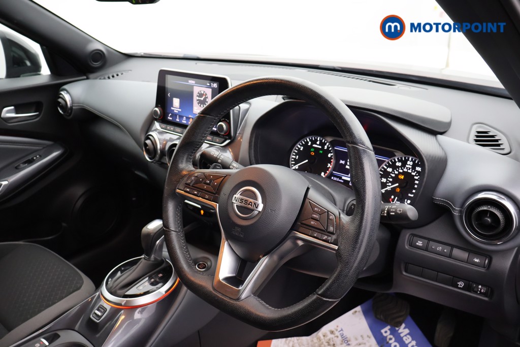 Nissan Juke N-Connecta Automatic Petrol SUV - Stock Number (1661672) - 14th supplementary image