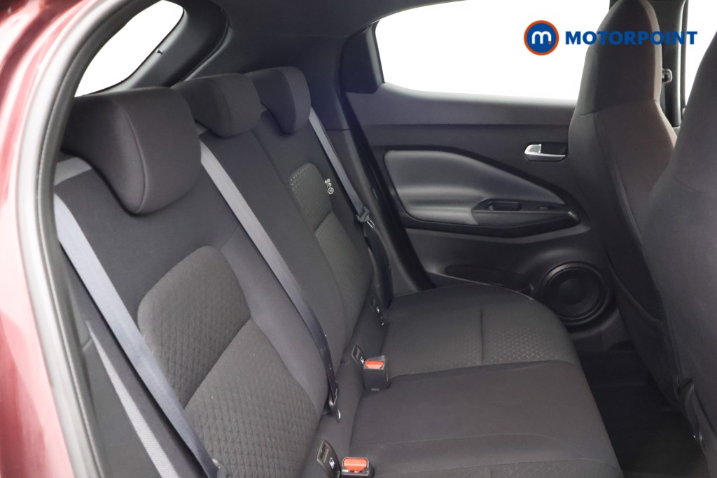 Nissan Juke N-Connecta Automatic Petrol SUV - Stock Number (1661672) - 17th supplementary image
