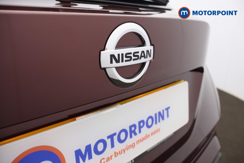Nissan Juke N-Connecta Automatic Petrol SUV - Stock Number (1661672) - 24th supplementary image
