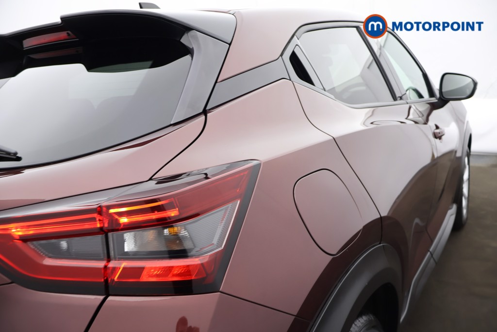 Nissan Juke N-Connecta Automatic Petrol SUV - Stock Number (1661672) - 28th supplementary image