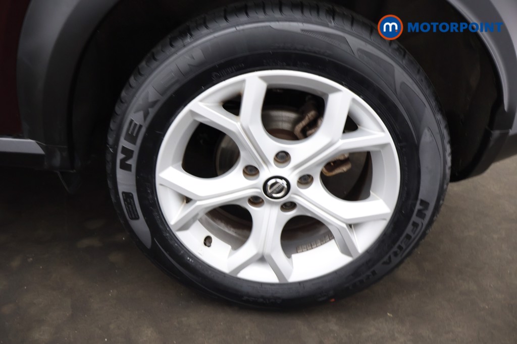 Nissan Juke N-Connecta Automatic Petrol SUV - Stock Number (1661672) - 32nd supplementary image