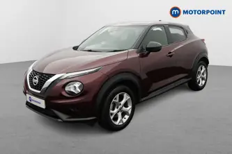 Nissan Juke N-Connecta Automatic Petrol SUV - Stock Number (1661672) - Passenger side front corner