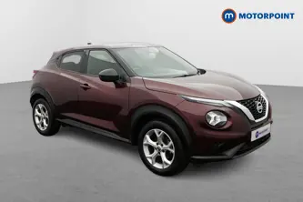 Nissan Juke N-Connecta Automatic Petrol SUV - Stock Number (1661672) - Drivers side front corner