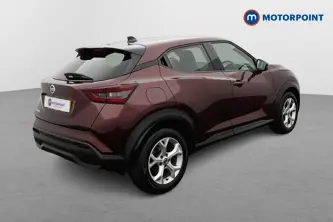 Nissan Juke N-Connecta Automatic Petrol SUV - Stock Number (1661672) - Drivers side rear corner