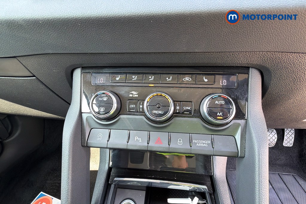 Skoda Karoq Se L Automatic Petrol SUV - Stock Number (1662349) - 21st supplementary image